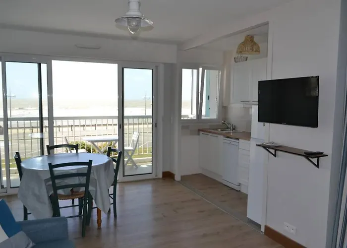 Vue Les Pieds Dans L'eau Apartment