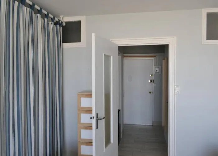 Apartment Vue Les Pieds Dans L'eau