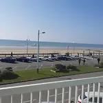 Vue Les Pieds Dans L'eau